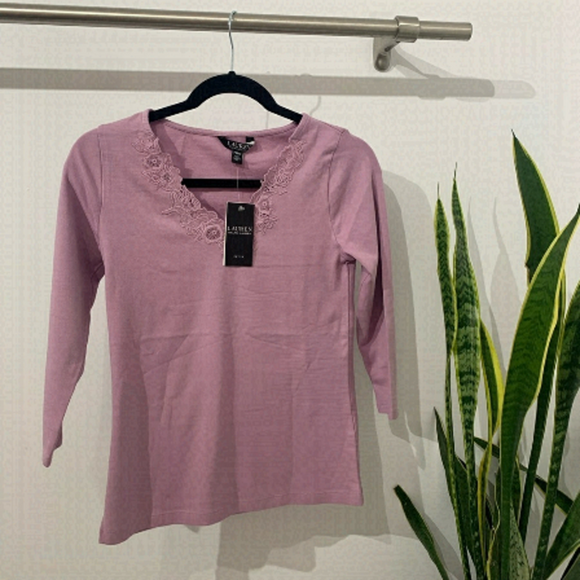 RALPH LAUREN NWT Shirt WOMEN'S PETITE Medium cotton top - Picture 1 of 4
